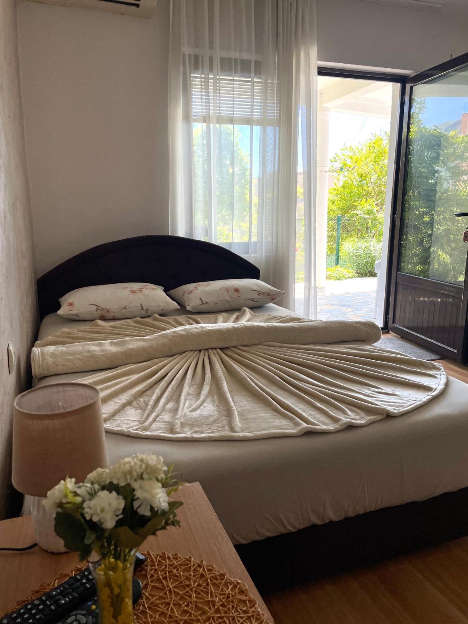 Apartments Marina Bečići Luaran gambar