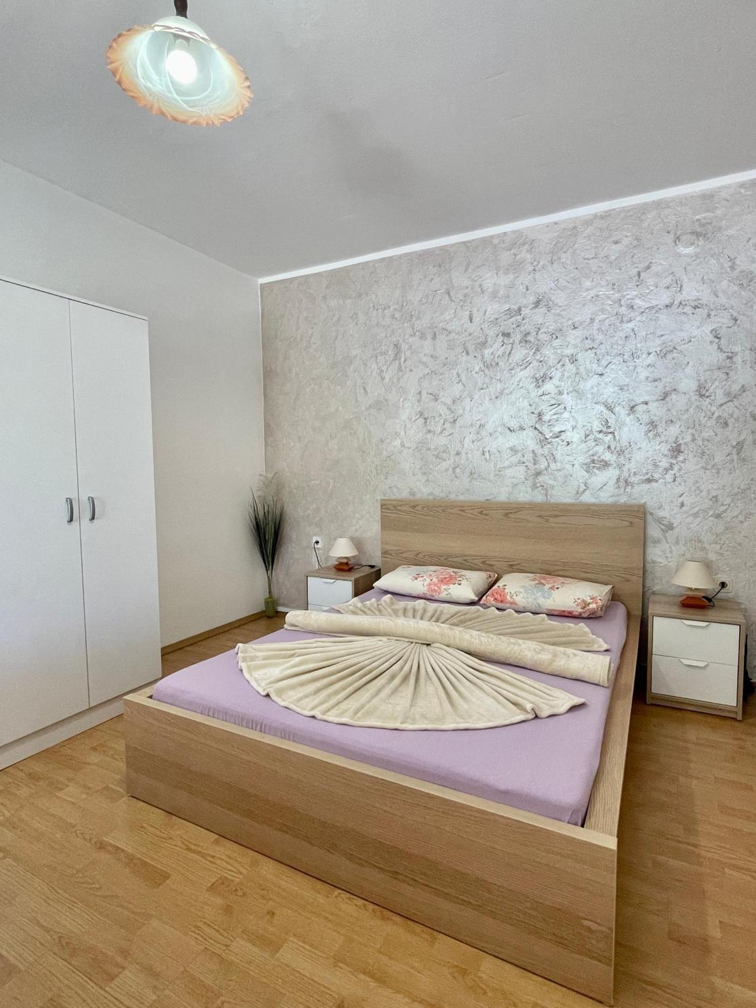 Apartments Marina Bečići Luaran gambar