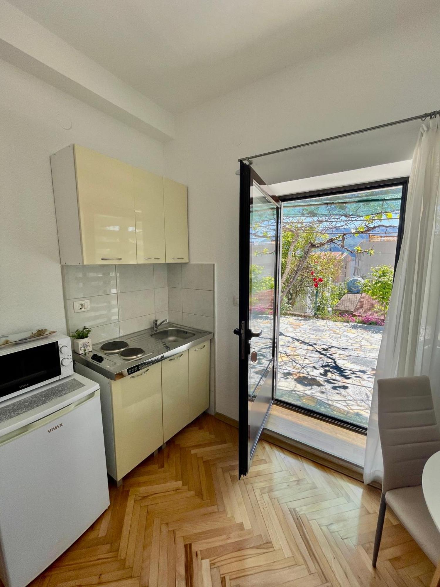 Apartments Marina Bečići Luaran gambar