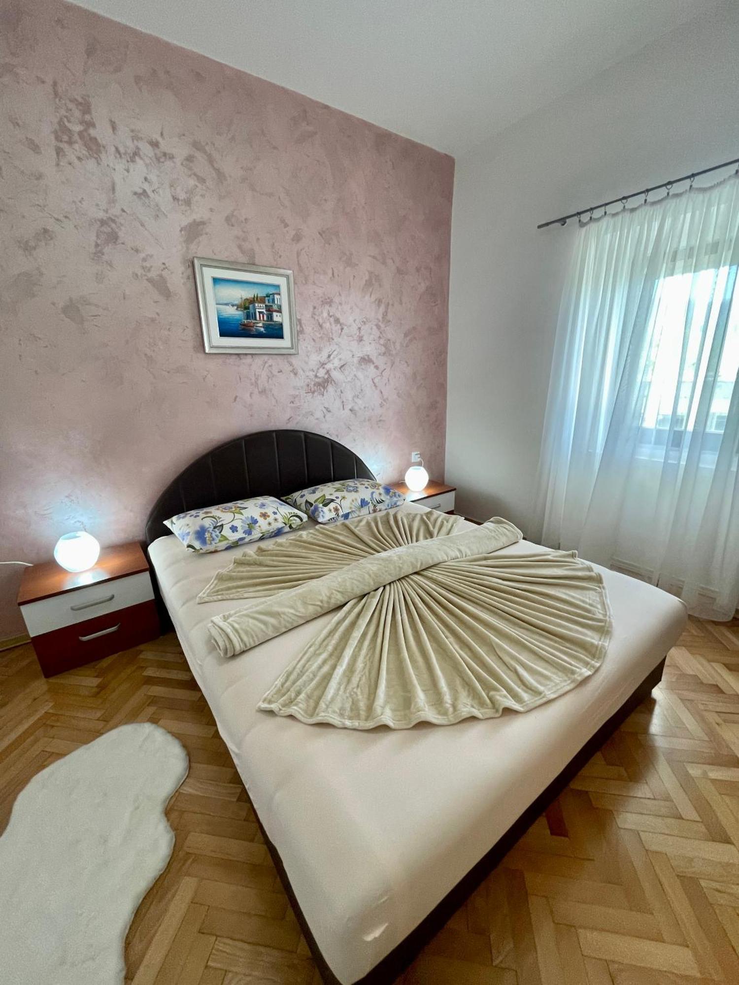 Apartments Marina Bečići Luaran gambar