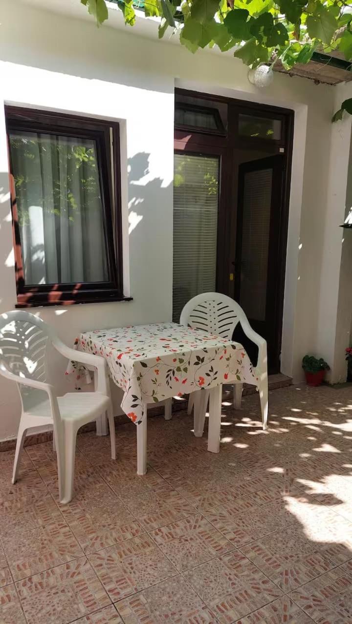 Apartments Marina Bečići Luaran gambar