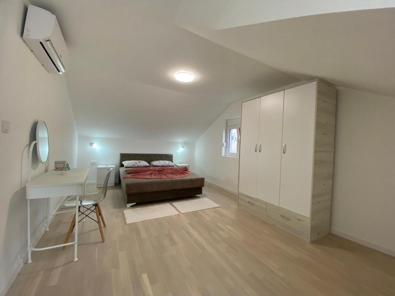 Apartments Marina Bečići Luaran gambar