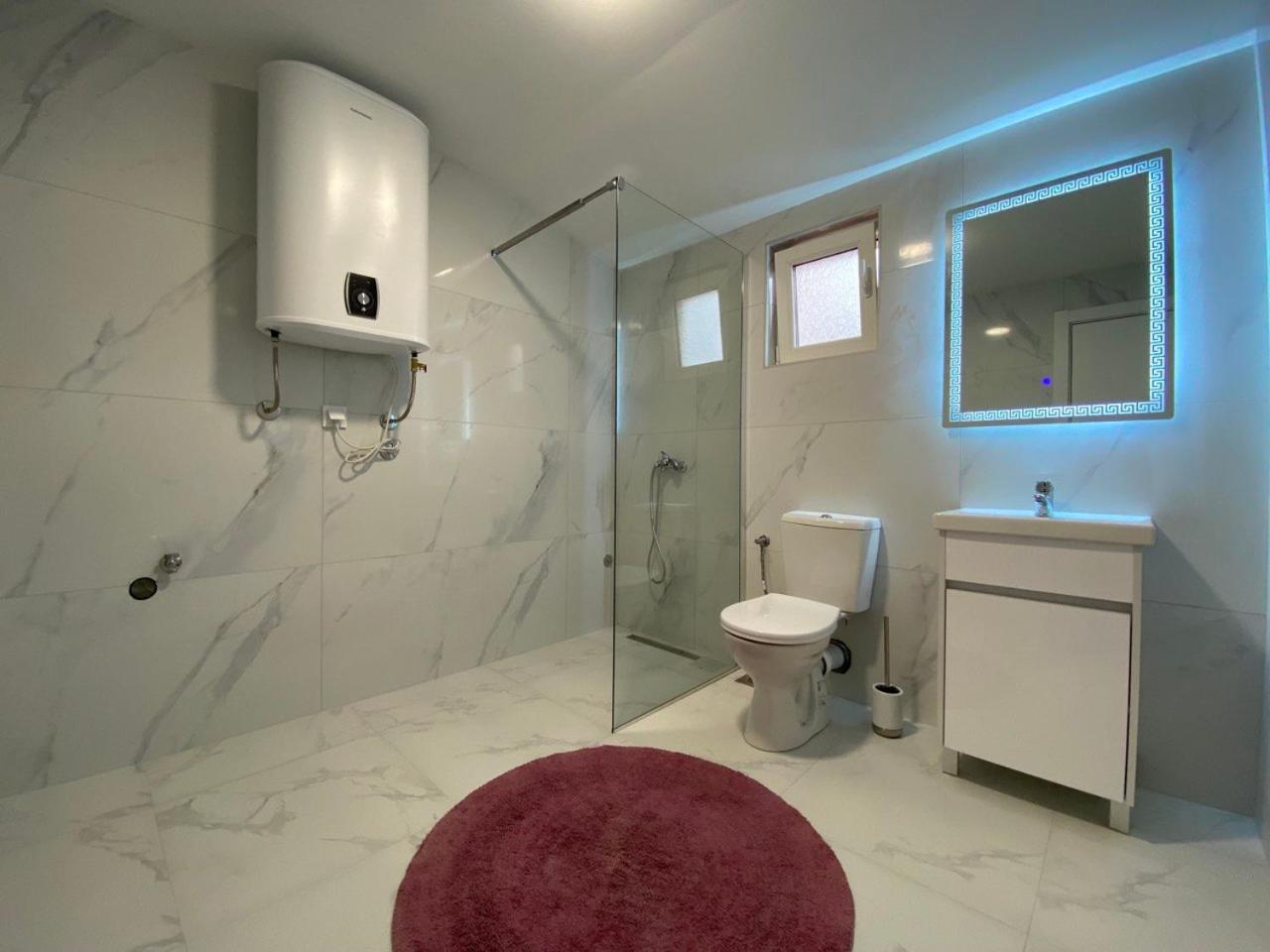 Apartments Marina Bečići Luaran gambar